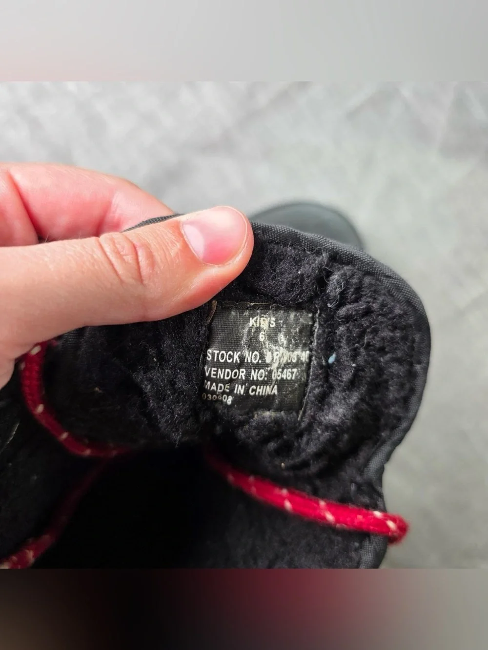 L.L. Bean Insulated Snow Boots – Black/Red (Kids 6 / Women's Fit)